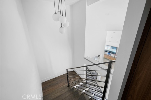 2305 Henrietta Avenue, La Crescenta CA: https://media.crmls.org/medias/d836b853-83c5-48ca-818e-932eba0b1f4c.jpg