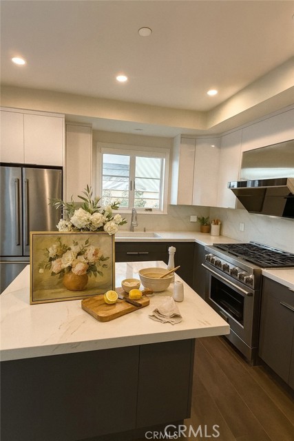 Detail Gallery Image 6 of 12 For 424 Genoa, Arcadia,  CA 91006 - 4 Beds | 5 Baths