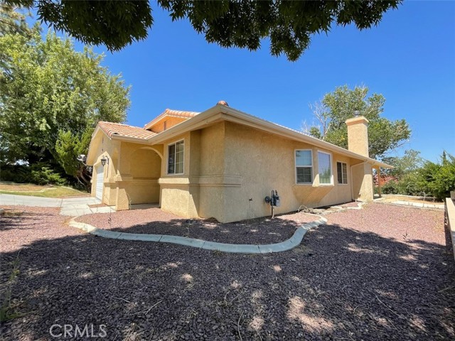 Detail Gallery Image 40 of 56 For 13055 Yellowstone Ave, Victorville,  CA 92395 - 4 Beds | 2 Baths