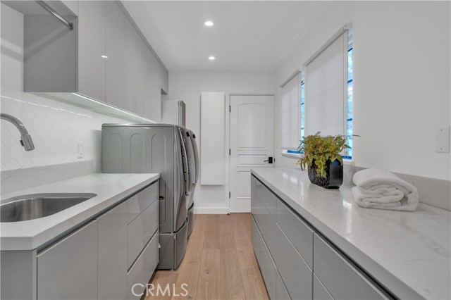 1812 Linda Vista Avenue, Pasadena CA: https://media.crmls.org/medias/d837e4e5-6eef-4e39-8d4c-c7f55c468420.jpg