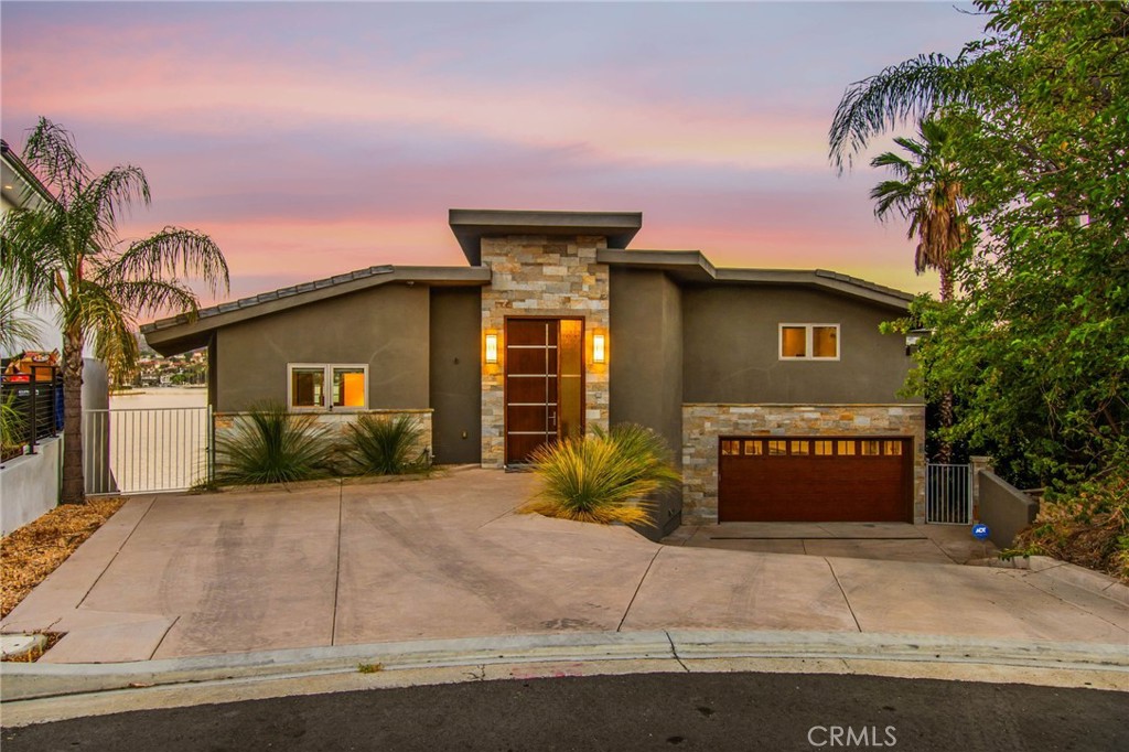 29743 Buggywhip Court