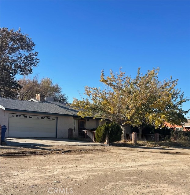 Detail Gallery Image 2 of 17 For 44315 88th St, Lancaster,  CA 93535 - 3 Beds | 2 Baths