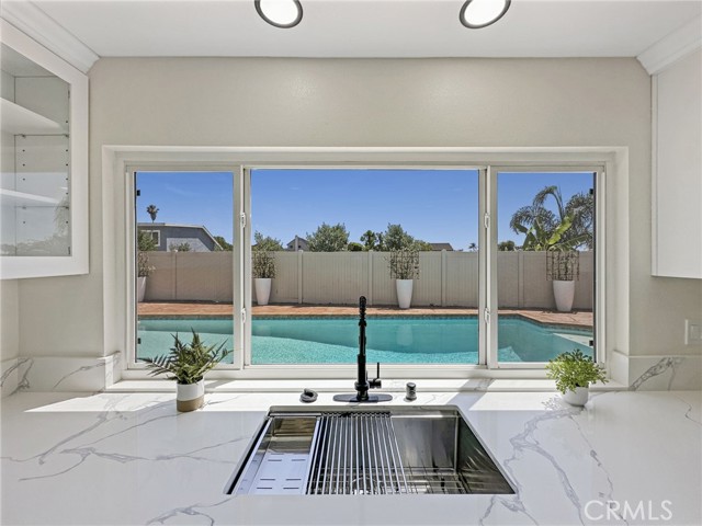 26862 Salazar Drive, Mission Viejo CA: https://media.crmls.org/medias/d83a4f7f-aab5-4769-a1b0-8e908a4f1acf.jpg