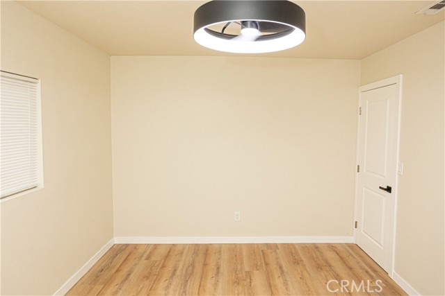 Detail Gallery Image 7 of 26 For 7877 Dundee Ave, Highland,  CA 92346 - 5 Beds | 2 Baths