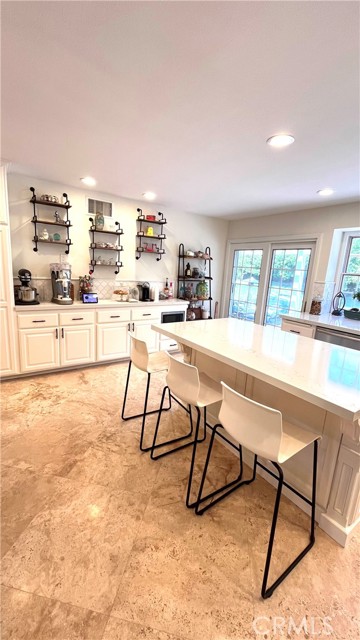 18822 Lister Lane, Huntington Beach CA: https://media.crmls.org/medias/d83acfe3-0960-4c7c-abd8-296b6ac91239.jpg