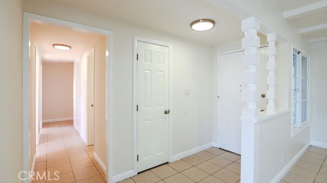 Detail Gallery Image 12 of 46 For 2910 W Cubbon, Santa Ana,  CA 92704 - 3 Beds | 2 Baths