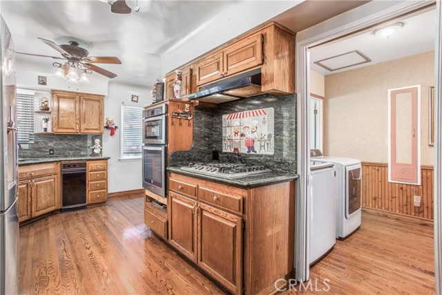 Detail Gallery Image 6 of 19 For 3095 Pepper Tree Ln, San Bernardino,  CA 92404 - 3 Beds | 2/1 Baths