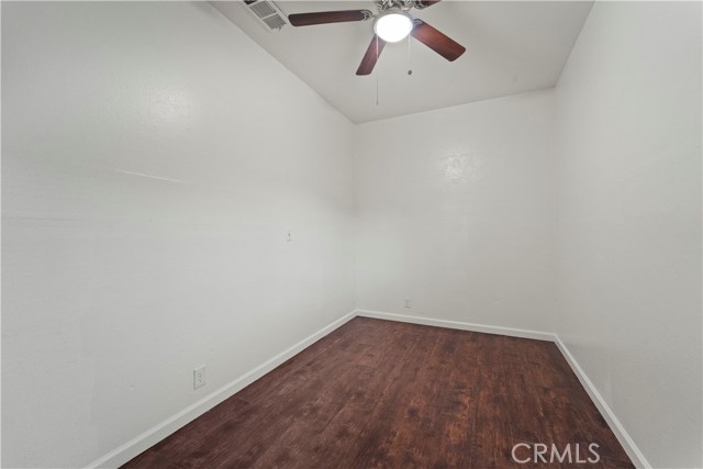 Detail Gallery Image 22 of 26 For 536 E Fredricks, Barstow,  CA 92311 - 3 Beds | 1 Baths