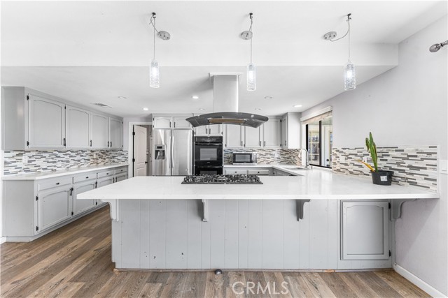 Detail Gallery Image 16 of 43 For 3322 E Avenue H, Lancaster,  CA 93535 - 6 Beds | 3 Baths