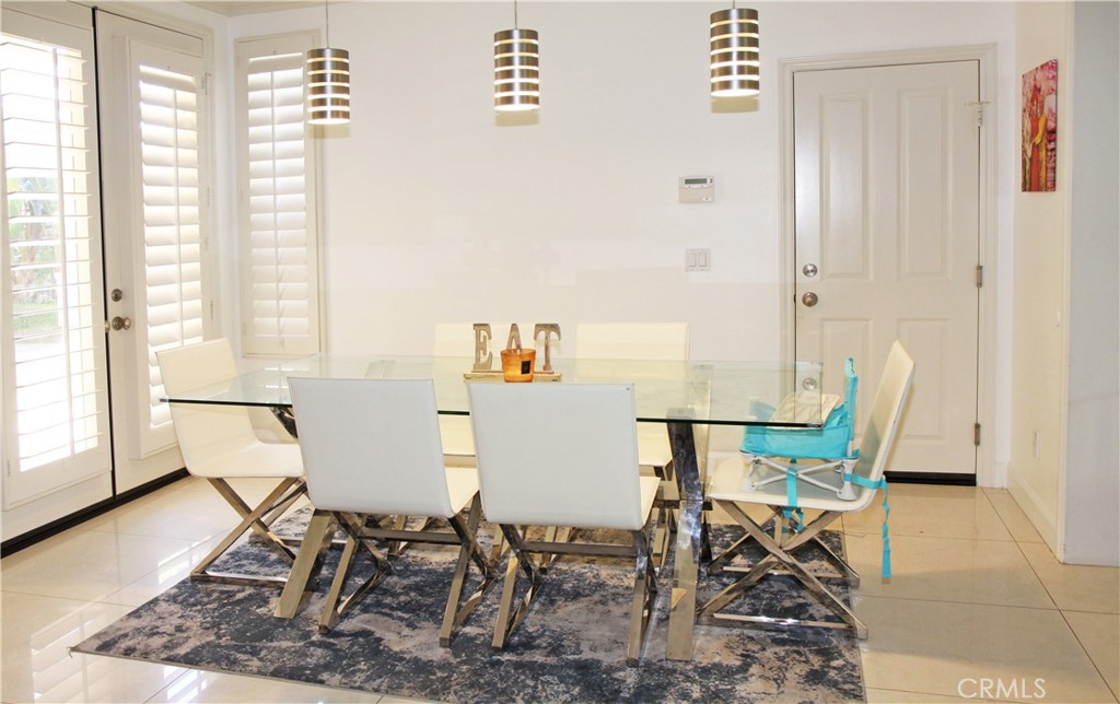 MLS #OC25175957 img 9