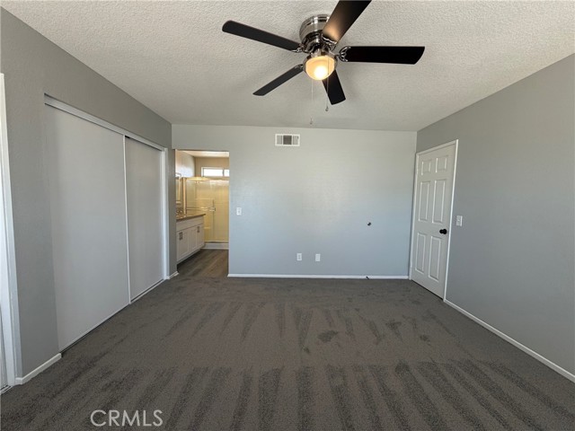 Detail Gallery Image 15 of 25 For 14610 Green River, Victorville,  CA 92394 - 3 Beds | 2/1 Baths
