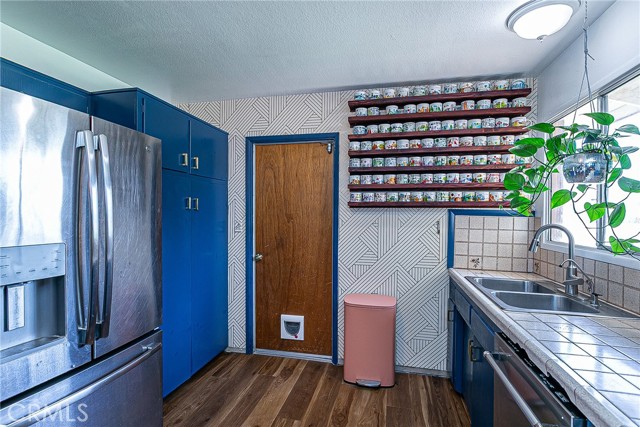 Detail Gallery Image 12 of 34 For 271 Ross Ln, Santa Maria,  CA 93455 - 3 Beds | 2 Baths
