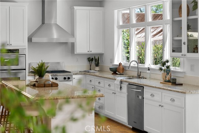 Detail Gallery Image 4 of 53 For 2616 Willo Ln, Costa Mesa,  CA 92627 - – Beds | – Baths