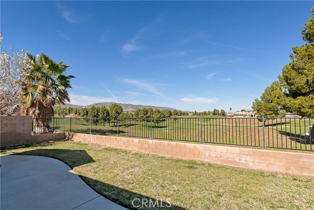 Detail Gallery Image 52 of 57 For 3607 Mountain Shadows Ct, Palmdale,  CA 93551 - 3 Beds | 3 Baths