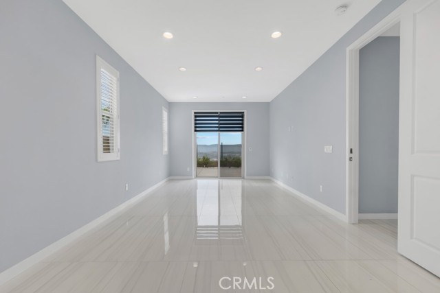 Detail Gallery Image 40 of 60 For 18348 Cachet, Canyon Country,  CA 91350 - 5 Beds | 5 Baths