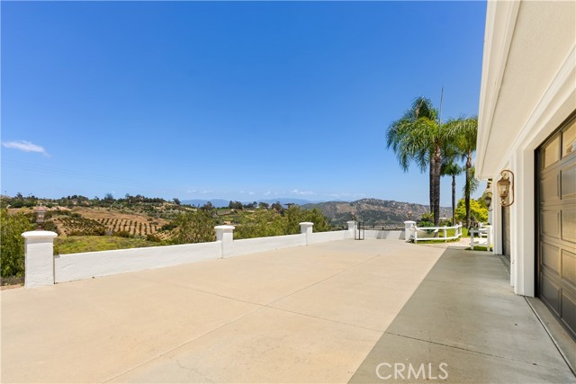 Detail Gallery Image 46 of 52 For 3610 Monserate Hill Ct, Fallbrook,  CA 92028 - 4 Beds | 3/1 Baths