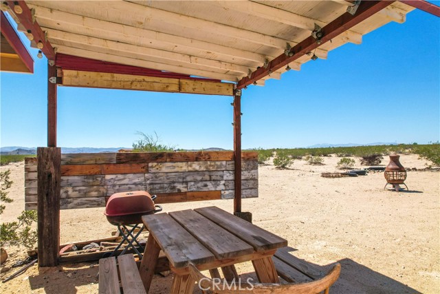 Detail Gallery Image 32 of 39 For 66488 Pole Line Rd, Joshua Tree,  CA 92252 - 0 Beds | 1 Baths