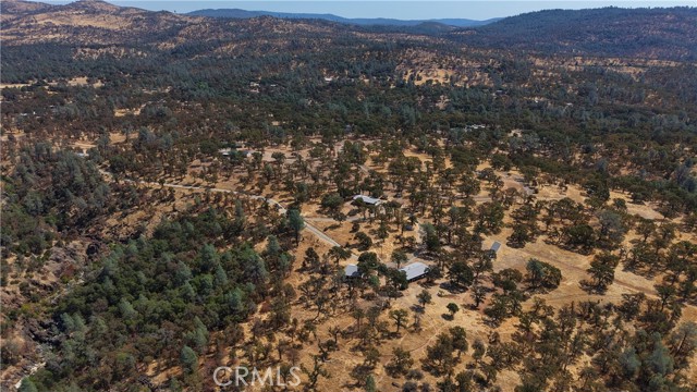6270 Oro Bangor, Oroville CA: https://media.crmls.org/medias/d83ffe17-463e-426d-9296-8aad2b76b5f9.jpg