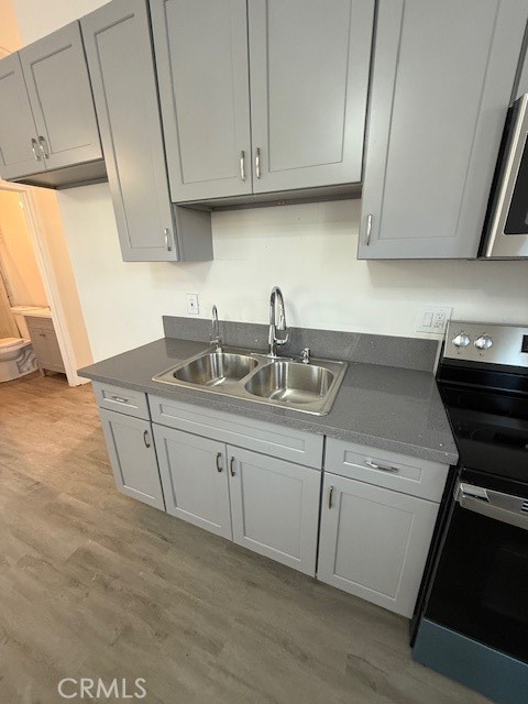 7702 Baird, Reseda CA: https://media.crmls.org/medias/d84006b4-7593-41bb-a82b-bb146225dda8.jpg