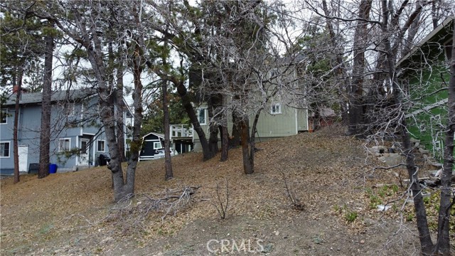 Detail Gallery Image 4 of 9 For 707 Blue Bird Ln, Arrowbear,  CA 92382 - – Beds | – Baths