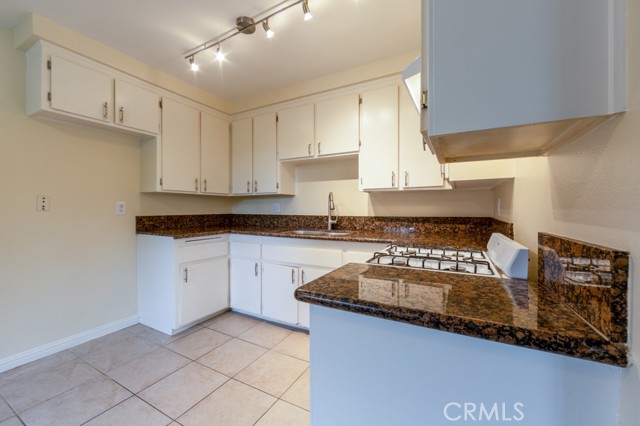 4700 Clair Del Avenue, Long Beach CA: https://media.crmls.org/medias/d8412047-3b0b-4bf8-a09b-eef990737a48.jpg