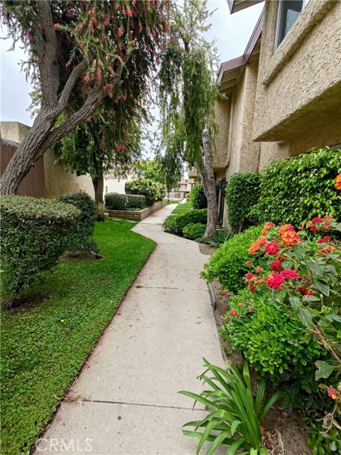 13701 Hubbard Street, 39 photo 3