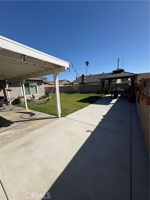 Detail Gallery Image 7 of 8 For 2905 S Castle Harbour, Ontario,  CA 91761 - 4 Beds | 2 Baths