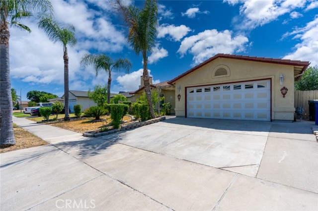 Detail Gallery Image 3 of 39 For 379 Edan Ct, Merced,  CA 95341 - 3 Beds | 2 Baths