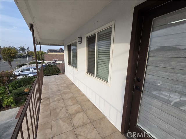 Detail Gallery Image 21 of 29 For 16732 Busby Ln, Huntington Beach,  CA 92647 - 4 Beds | 2 Baths