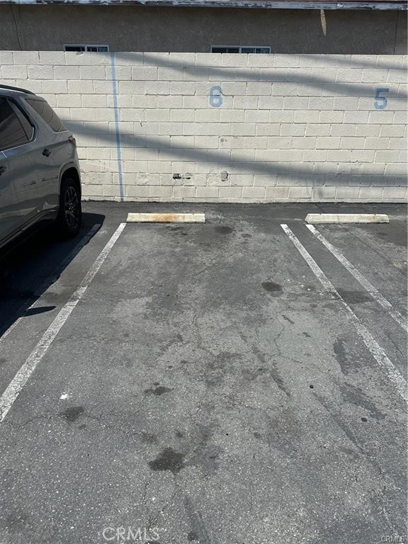 https://media.crmls.org/medias/d843cd2c-ba18-499c-8465-1106fb58cdd4.jpg?preset=X-Large