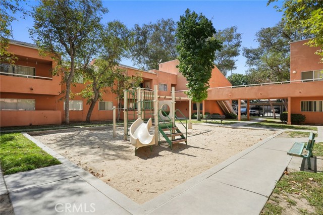 12601 Van Nuys Boulevard, Pacoima CA: https://media.crmls.org/medias/d84418a0-777f-40e8-8583-7c7cbf654a72.jpg