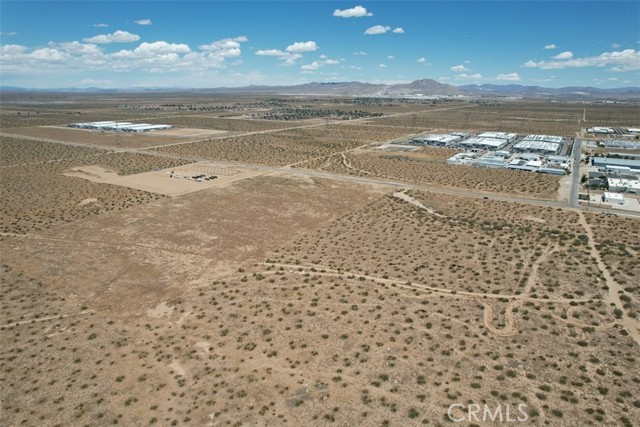 Detail Gallery Image 17 of 32 For 17374 Koala Rd, Adelanto,  CA 92301 - – Beds | – Baths