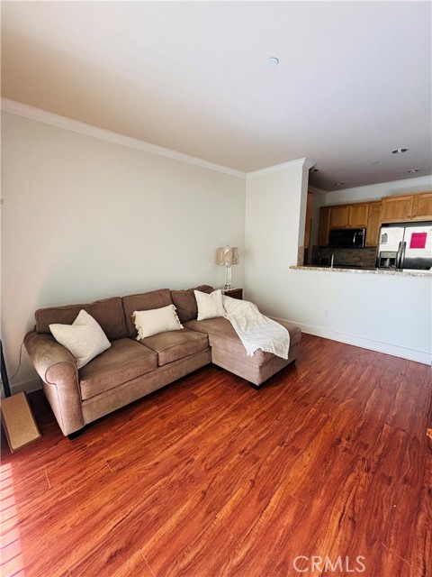 Detail Gallery Image 6 of 24 For 2367 Jefferson #112,  Torrance,  CA 90501 - 2 Beds | 1 Baths