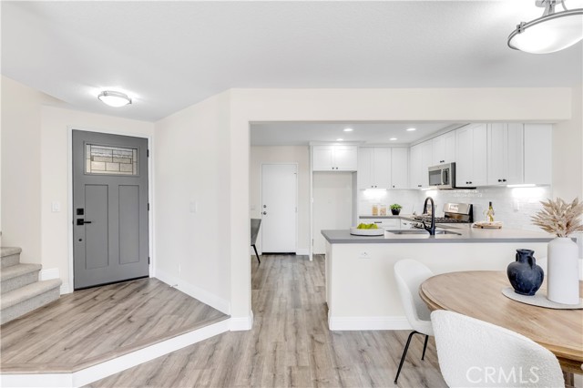 Detail Gallery Image 10 of 47 For 31 Cascada, Rancho Santa Margarita,  CA 92688 - 3 Beds | 3 Baths