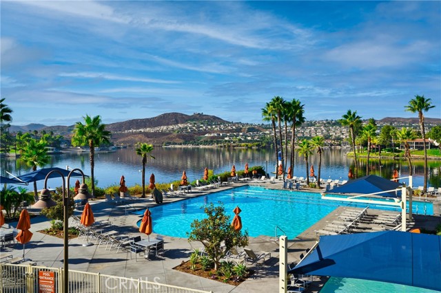 22054 Treasure Island Drive, Canyon Lake CA: https://media.crmls.org/medias/d8455d7b-1a7f-473c-93c7-19ca277543f4.jpg