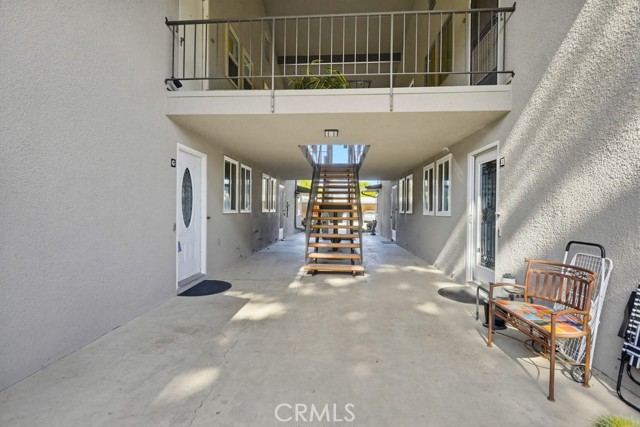 Detail Gallery Image 3 of 48 For 13342 Del Monte 5p,  Seal Beach,  CA 90740 - 2 Beds | 2 Baths