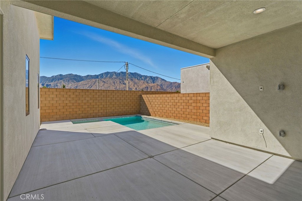 MLS #OC25255465 image #22