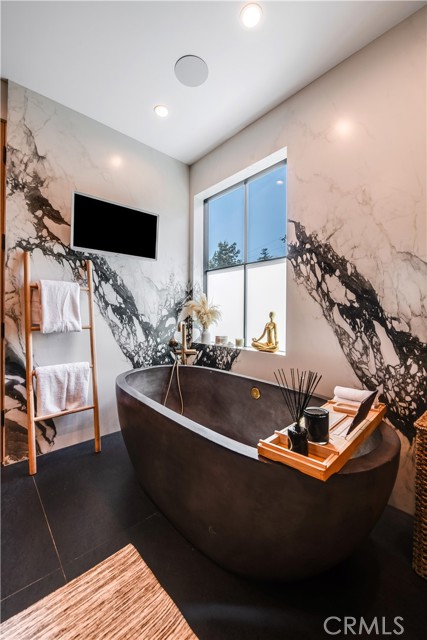 Detail Gallery Image 38 of 48 For 5517 Allott Ave, Sherman Oaks,  CA 91401 - 5 Beds | 6 Baths