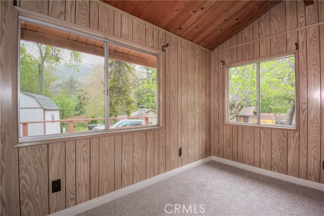 14109 Meadow Lane, Lytle Creek CA: https://media.crmls.org/medias/d848ac83-b379-4e0f-9693-e931d6ebba3d.jpg