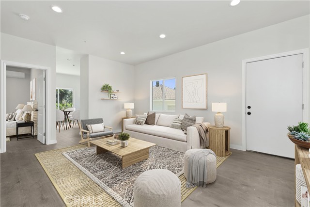 Detail Gallery Image 31 of 51 For 2235 Garfias, Pasadena,  CA 91104 - 6 Beds | 4 Baths