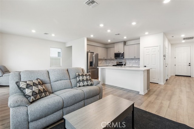 Detail Gallery Image 7 of 16 For 30760 Vera Cruz Cir, Winchester,  CA 92596 - 3 Beds | 2 Baths