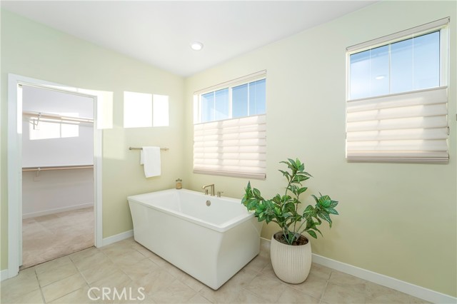 Detail Gallery Image 30 of 74 For 25948 Meadow Dr, San Juan Capistrano,  CA 92675 - 4 Beds | 4 Baths