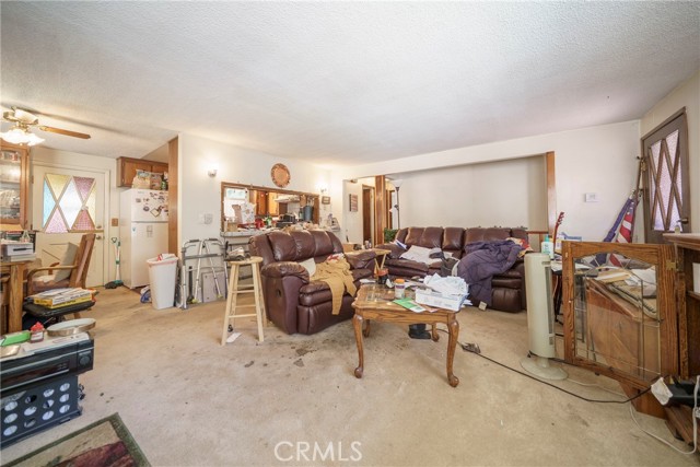 Detail Gallery Image 12 of 27 For 31776 Panorama Dr, Running Springs,  CA 92382 - 4 Beds | 2 Baths