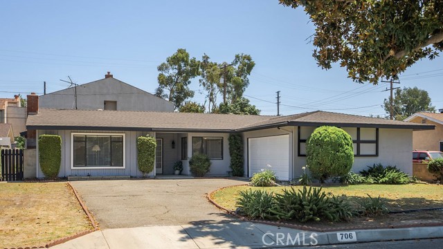 Image 3 for 706 N Myrtlewood Ave, West Covina, CA 91791