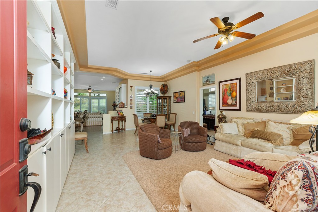 MLS #OC25189909 image #5