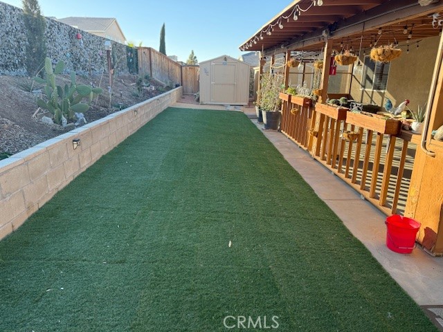 Detail Gallery Image 7 of 7 For 11461 Charlotte, Adelanto,  CA 92301 - 3 Beds | 2 Baths