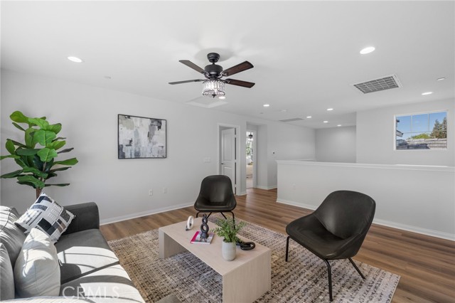 5808 Levanto Street, Bakersfield CA: https://media.crmls.org/medias/d84b8af6-ede6-462f-8cd4-9acbbc9a876d.jpg