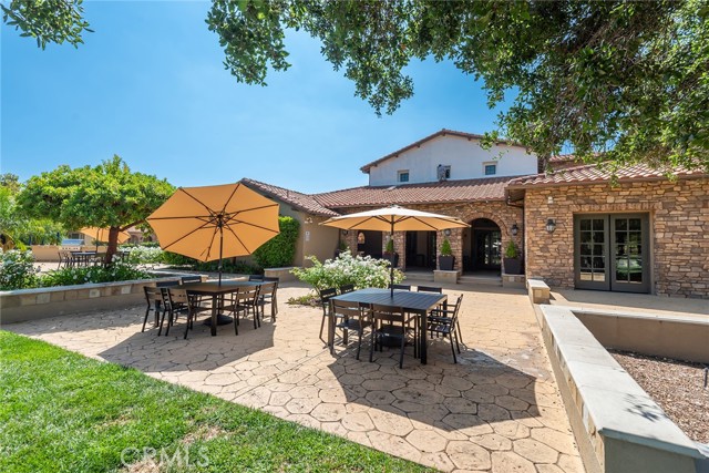 25551 Prado De Las Flores, Calabasas CA: https://media.crmls.org/medias/d84d0c7f-9882-4126-850f-a2bc324be543.jpg
