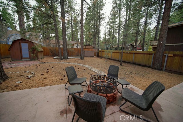 Detail Gallery Image 21 of 25 For 404 W Mojave Bld, Big Bear City,  CA 92314 - 3 Beds | 1/1 Baths