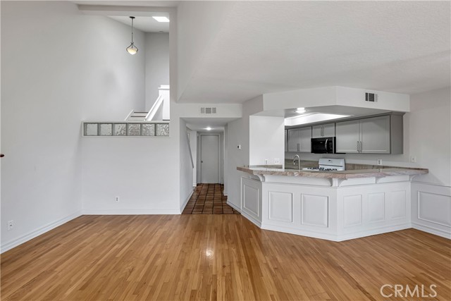 D84f4124 7072 4e81 9b70 D721e87eea54